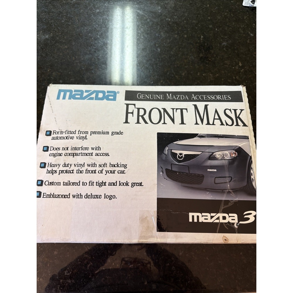 NOS 1991-1997 Mazda 3 Hood Bra, Front Mask, New Old Stock, Original Box‎ Le Bra
